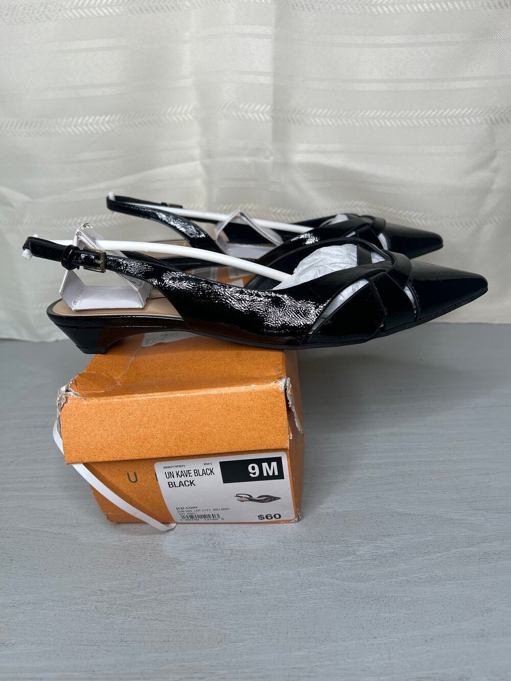 Unisa Kave Women's Pointed Toe Kitten Heel Slingback Shoe Black Size 9 M